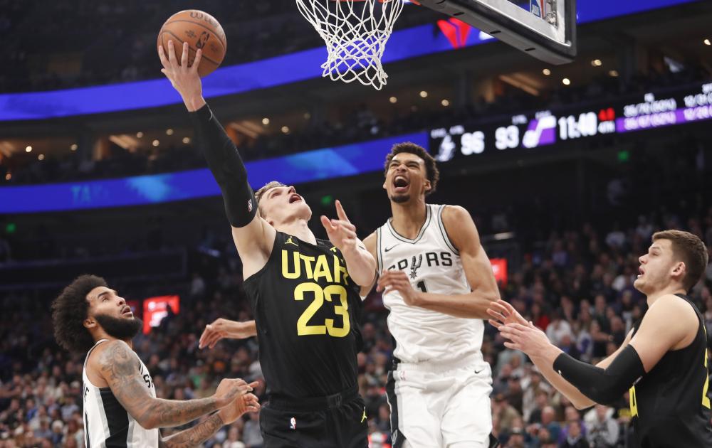 队内的哈兰 队内的哈兰