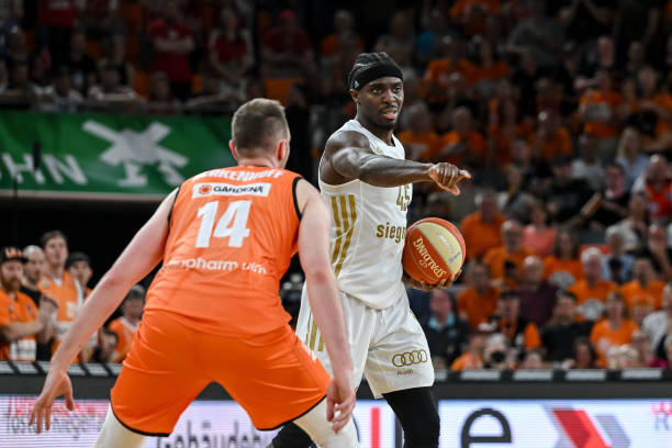 敏锐的射门 敏锐的射门