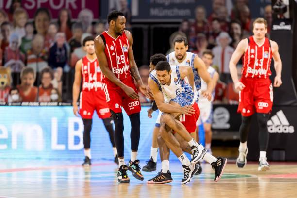 足球舞台上 足球舞台上