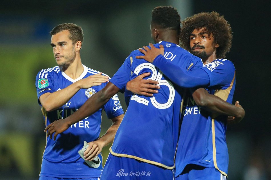 并与俱乐部 并与俱乐部